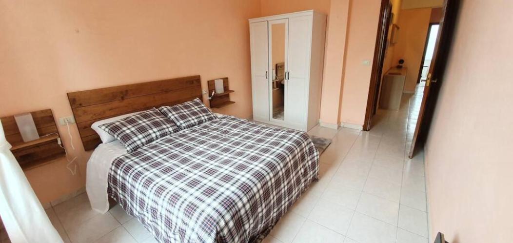 Piso Centrico - Desayuno De Bienvenida Lejlighed Ferrol Eksteriør billede